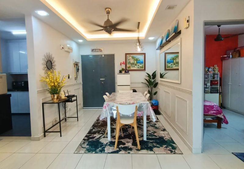 Residensi Laguna Biru 2