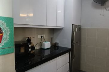 Residensi Laguna Biru 2