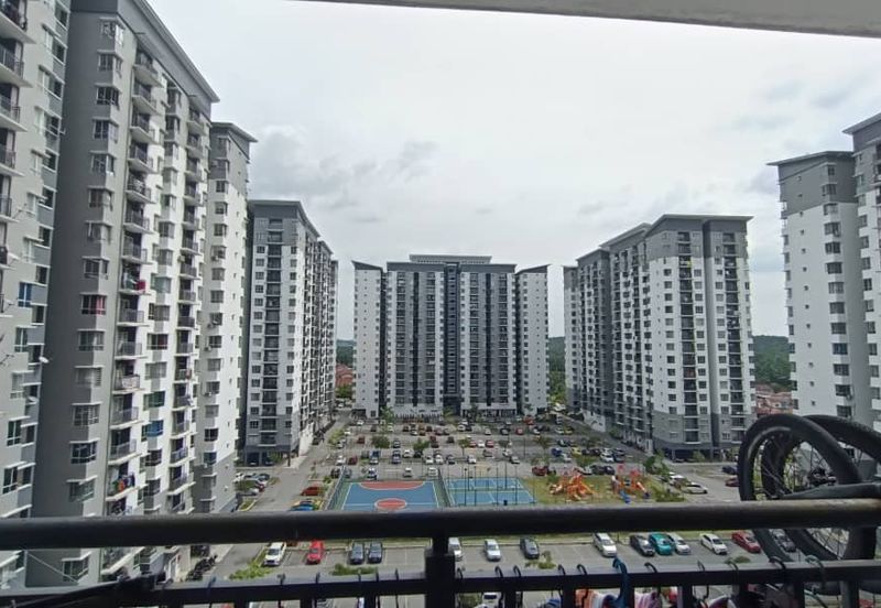 Residensi Laguna Biru 2