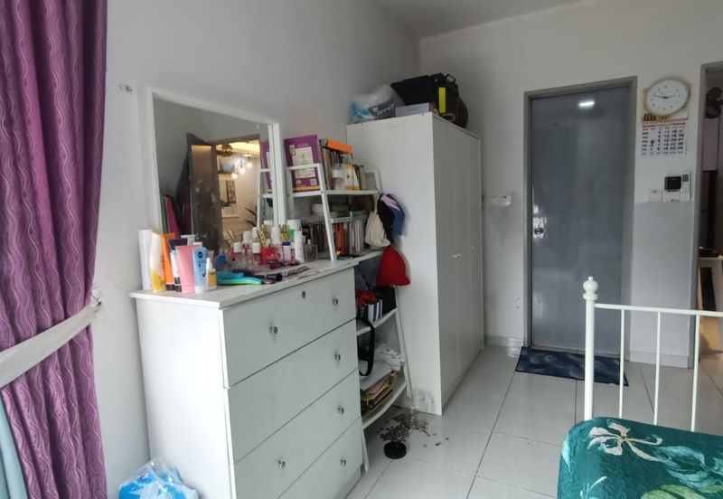 Residensi Laguna Biru 2