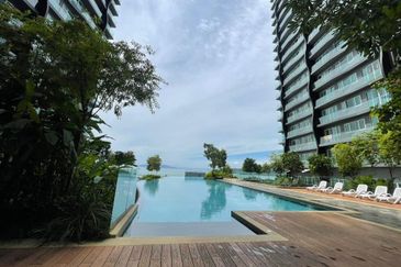 QuayWest Residence
