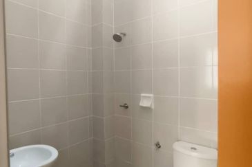 Teres Taman Indah ,Jeniang for Sale