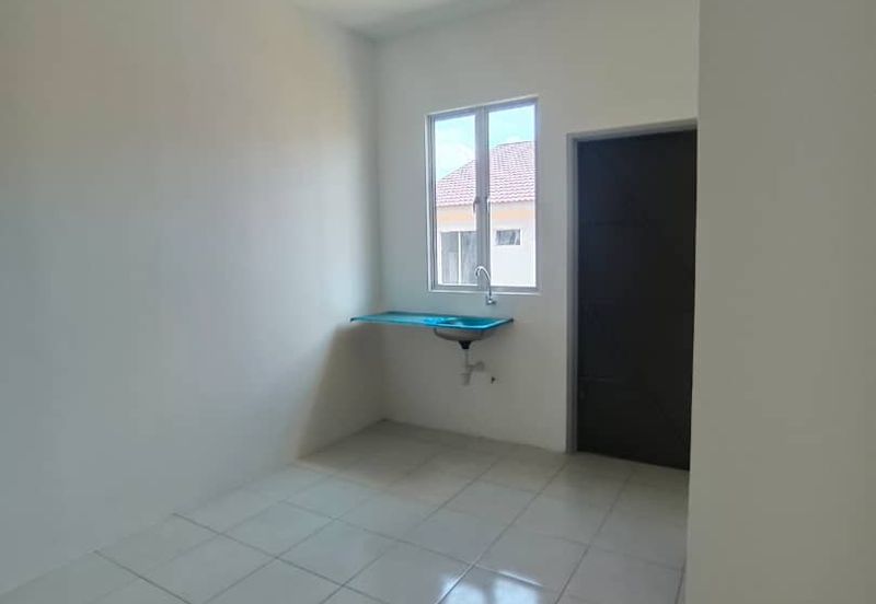 Teres Taman Indah ,Jeniang for Sale