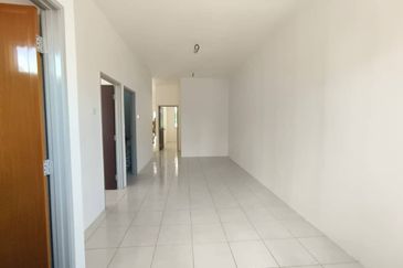 Teres Taman Indah ,Jeniang for Sale