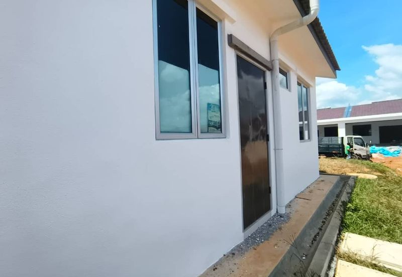 Teres Taman Indah ,Jeniang for Sale