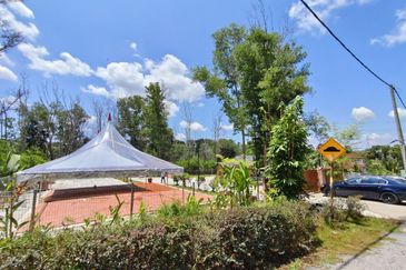 NON BUMI RESIDENTIAL BUNGALOW LOT at Ambangan Suria, Puncak Alam