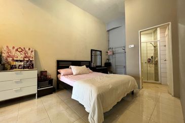 The View (Twin Towers)