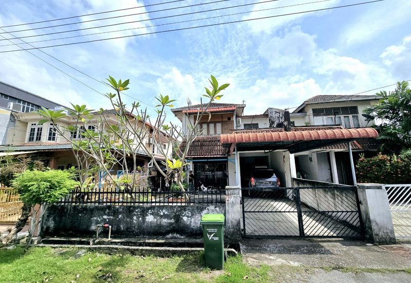 KOMPLEKS ZARAH (LORONG BENTARA)