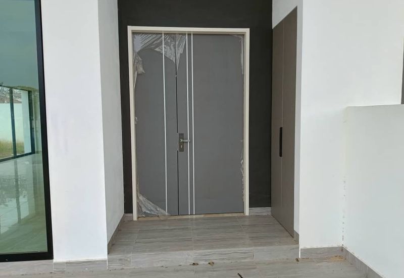 WTS: NEW PROJECT DOUBLE STOREY SEMI D, FREEHOLD & LUAS - Kulim Utama 2