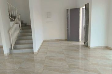 WTS: NEW PROJECT DOUBLE STOREY SEMI D, FREEHOLD & LUAS - Kulim Utama 2