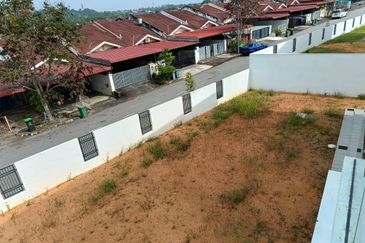 WTS: NEW PROJECT DOUBLE STOREY SEMI D, FREEHOLD & LUAS - Kulim Utama 2