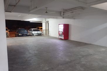 Pangsapuri Jenderam Indah