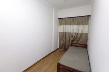 Pangsapuri Jenderam Indah