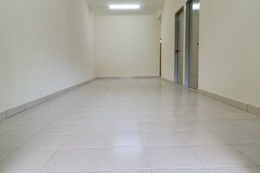 TAMAN PUTERI LAGENDA