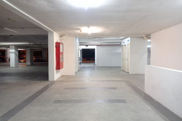 Pangsapuri Jenderam Indah