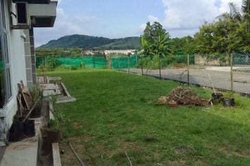 ❗️SEMI D CORNER LOT, FREEHOLD❗️ Taman Resak ,Changlun