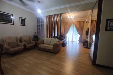 ❗️KONDOMINIUM CORNER LOT, FREEHOLD❗️Condo 900 Darulaman