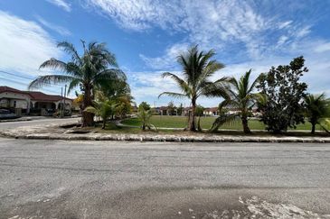 ❗️CORNER LOT, FULLY RENO & FACING OPEN❗️Taman Desa Bayanmas