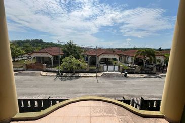 ❗️CORNER LOT, FULLY RENO & FACING OPEN❗️Taman Desa Bayanmas