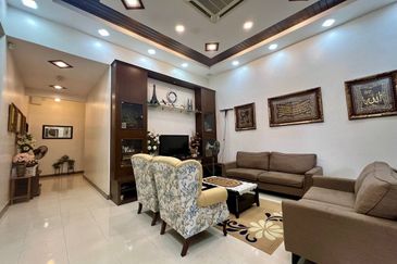 ❗️BUNGALOW FULLY RENO, FREEHOLD OPEN ❗️Ambangan Height