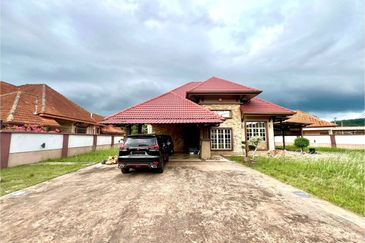 ❗️BUNGALOW FULLY RENO, FREEHOLD OPEN ❗️Ambangan Height