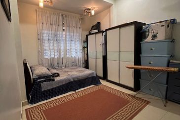 ❗️BUNGALOW FULLY RENO, FREEHOLD OPEN ❗️Ambangan Height