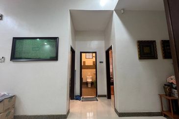 ❗️BUNGALOW FULLY RENO, FREEHOLD OPEN ❗️Ambangan Height