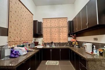 ❗️BUNGALOW FULLY RENO, FREEHOLD OPEN ❗️Ambangan Height