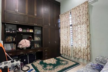 ❗️BUNGALOW FULLY RENO, FREEHOLD OPEN ❗️Ambangan Height