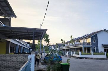 ❗️2 STOREY TERRACE, EXTRA LAND❗️Taman Permai Utama