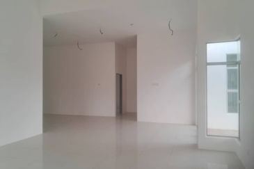 [Freehold & Rezab Melayu] BANGLO TAMAN LAMBAIAN JERAI @ GURUN 