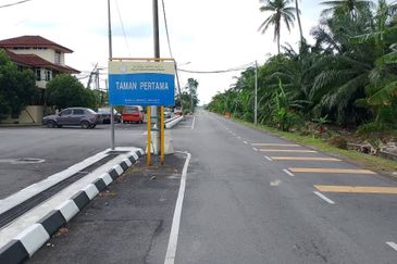 Taman Pertama