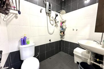 Seksyen 11, Shah Alam