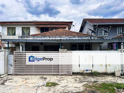 Seksyen 17 Shah Alam Double Storey Semi Detached House For Sale, Selangor, Shah Alam