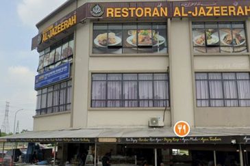 Triana @ Tropicana Amans