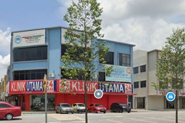 Triana @ Tropicana Amans