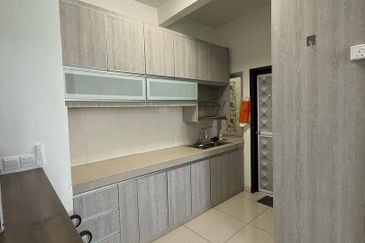 Savanna Executive Suites @ Southville City