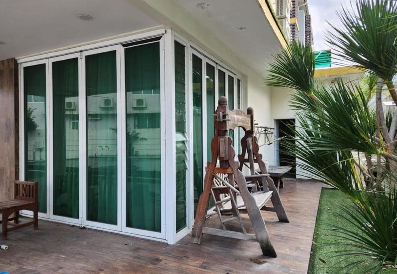 Avenue 6, Bandar Tun Hussein Onn