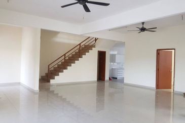 SPACIOUS | FACING PLAYGROUND DOUBLE STOREY SEMI D, KAJANG IMPIAN, SEKSYEN 7, BANDAR BARU BANGI