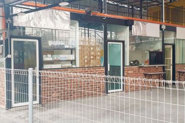 SHOWROOM/FOOD COURT 2-Storey Commercial Complex, Bandar Baru Bangi 
