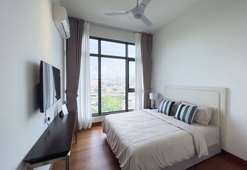 FULLY FURNISHED BIG UNIT Pavillion Embassy @ Jalan Ampang, Ampang, Kuala Lumpur