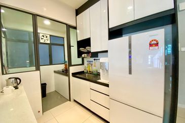 FULLY FURNISHED KL TRADERS SQUARE RESIDENCE Setapak KL