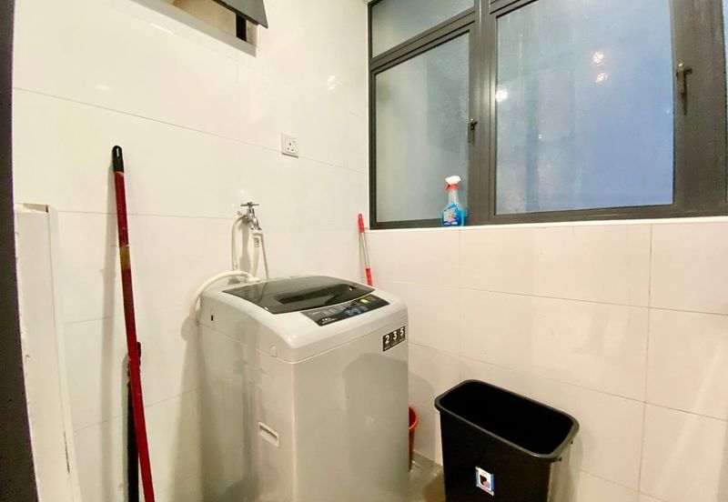 FULLY FURNISHED KL TRADERS SQUARE RESIDENCE Setapak KL