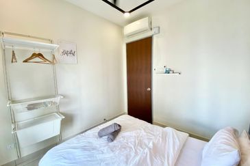 FULLY FURNISHED KL TRADERS SQUARE RESIDENCE Setapak KL