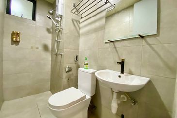 FULLY FURNISHED KL TRADERS SQUARE RESIDENCE Setapak KL