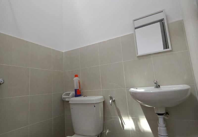 FOR RENT | RUMAH TERES 2 TINGKAT Tambun Perdana, Durian Tunggal, Melaka