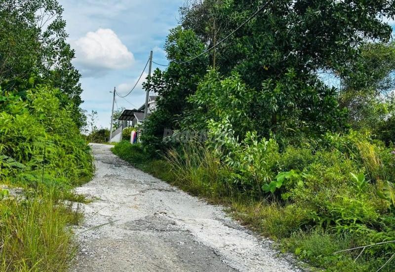 TANAH LOT BANGLO FREEHOLD