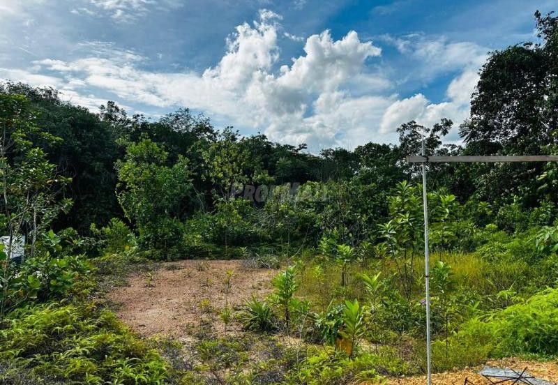 TANAH LOT BANGLO FREEHOLD