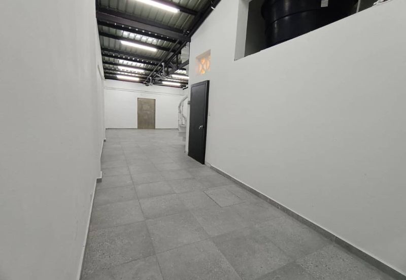 GROUND FLOOR Shoplot, Jalan Kampung Hulu, Melaka (Near Jonker Walk)