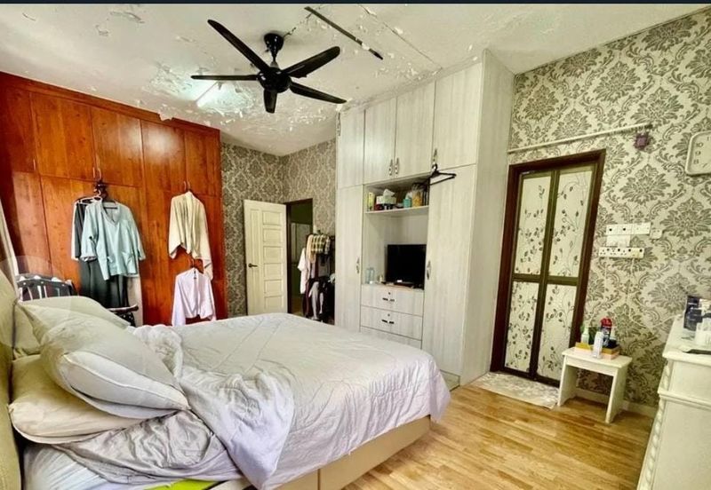 TERMURAH FREEHOLD SEMI D 4r 3br Taman Kajang Impian, Bandar Baru Bangi